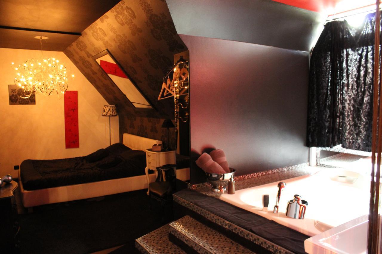 Bubble Lounge Hotel Hooglede Esterno foto