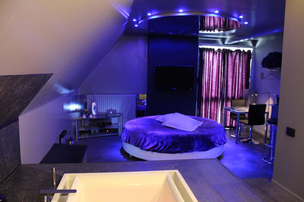 Bubble Lounge Hotel Hooglede Esterno foto