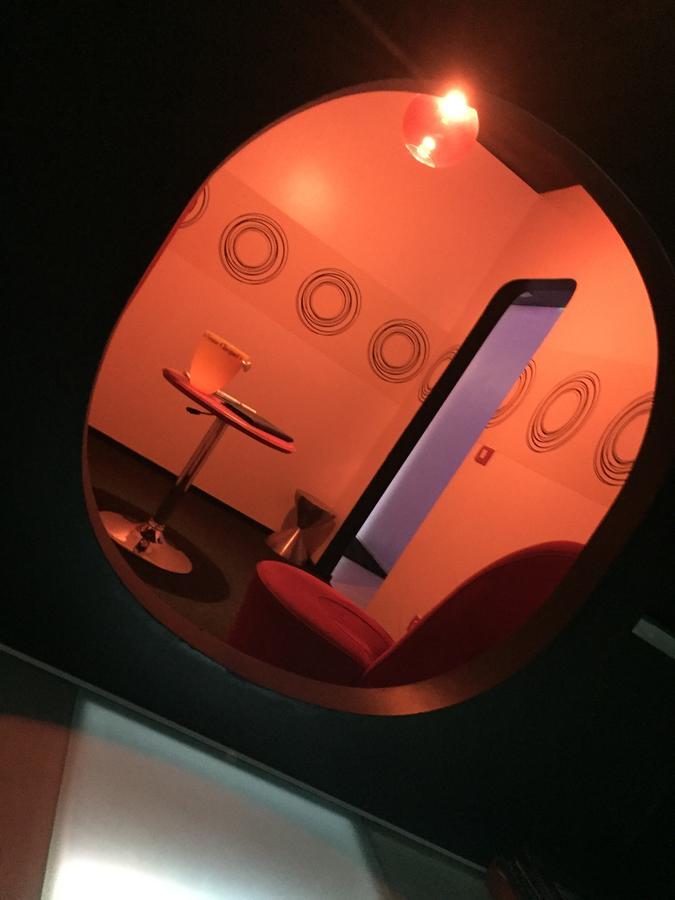 Bubble Lounge Hotel Hooglede Esterno foto